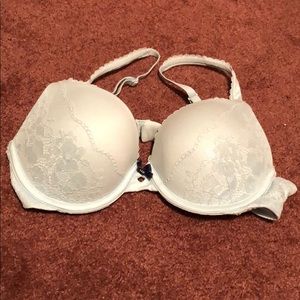 Light blue body by Victoria perfect shape bra